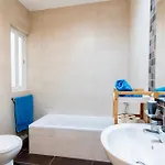 2 Bedroom With Balcony In St Julians, Paceville, 3 By Vaganza Apartament *