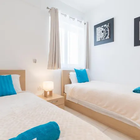 2 Bedroom In St Julians Prime Location In Paceville 3 By Vaganza