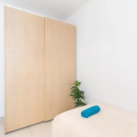 Apartment 2 Bedroom With Balcony In St Julians, Paceville, By Vaganza *