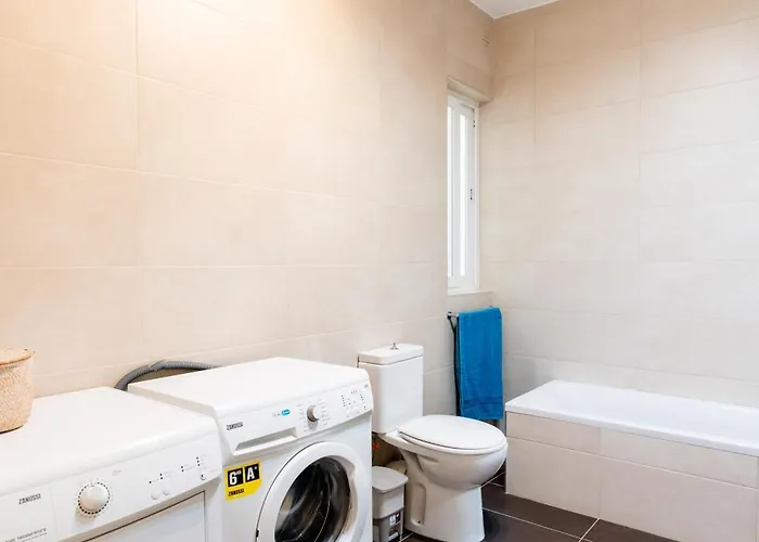 2 Bedroom In St Julians Prime Location In Paceville 3 By Vaganza Lägenhet *