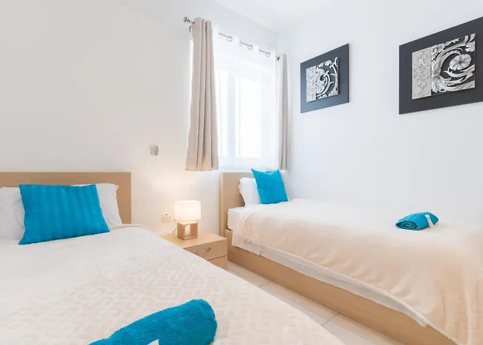 2 Bedroom In St Julians Prime Location In Paceville 3 By Vaganza