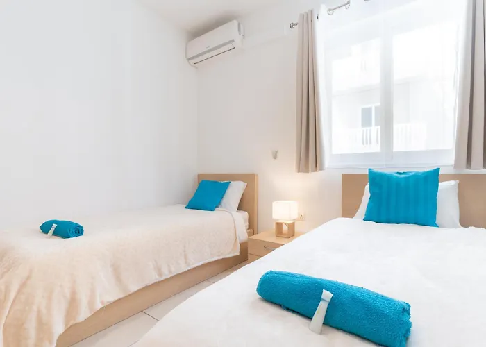 2 Bedroom In St Julians Prime Location In Paceville 3 By Vaganza Lägenhet *