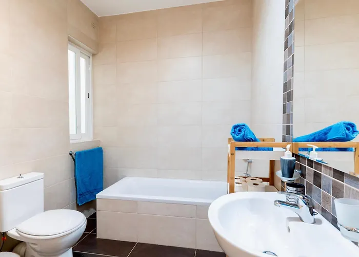 2 Bedroom In St Julians Prime Location In Paceville 3 By Vaganza Lägenhet *